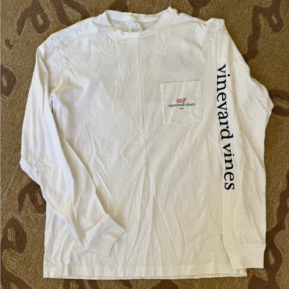 Vintage Vineyard Vines TX